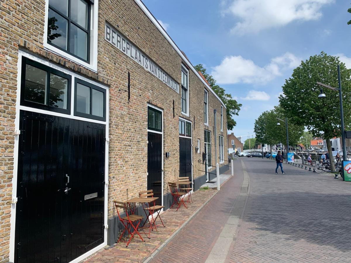 Pakhuis Aan De Haven - Bakboord Зирикзе Экстерьер фото